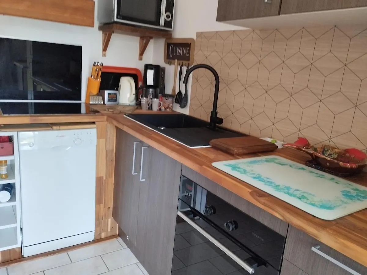 Greolieres Les Neiges Studio 4 Personnes Apartment