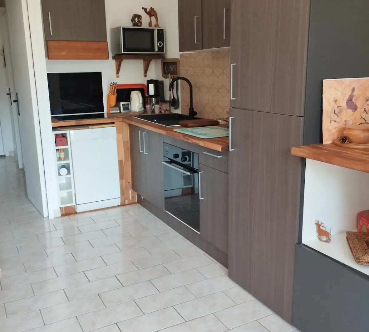 Apartment Greolieres Les Neiges Studio 4 Personnes